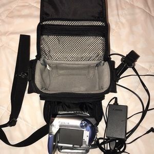 Canon DC210 DVD Camcorder